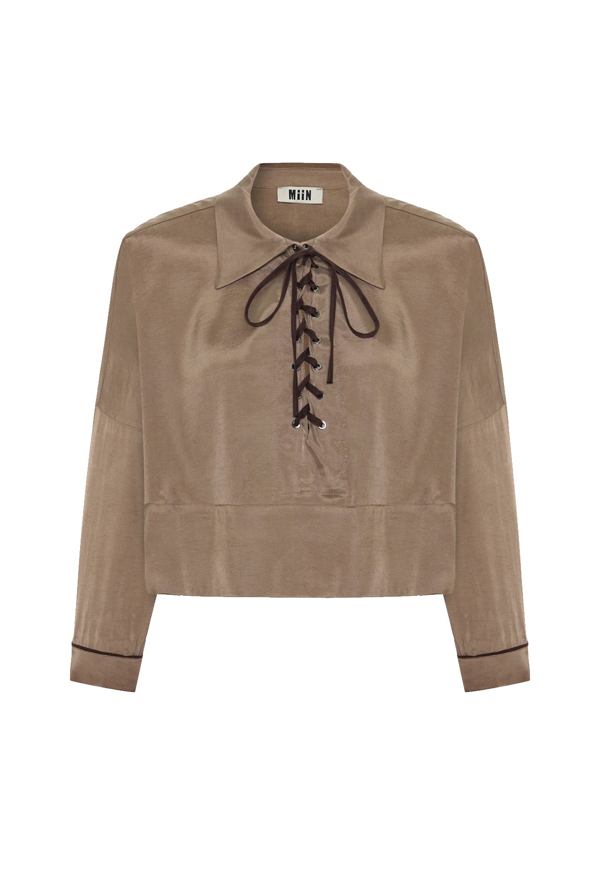 İÇERİYE AKAN BLUZ