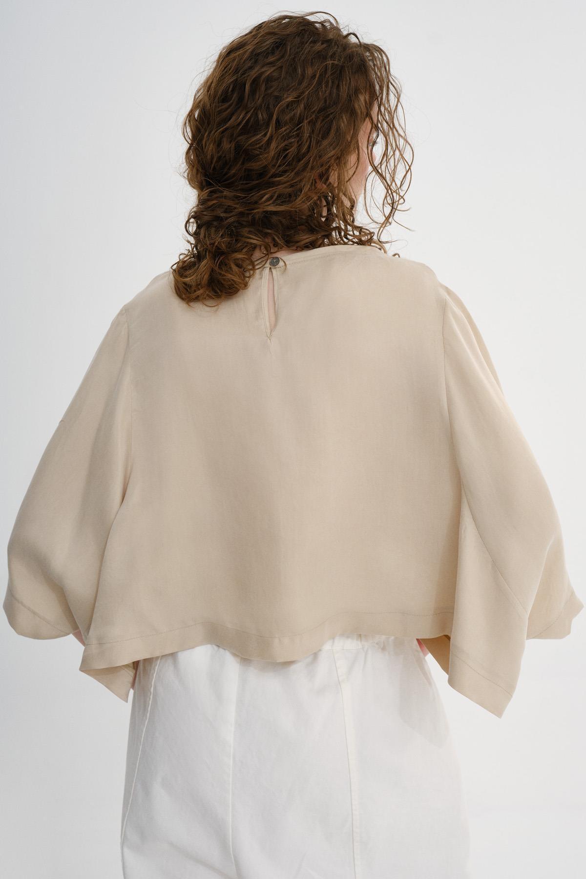 BEJ YUVARLAK YAKA OVERSIZE CROP TOP - MİİN