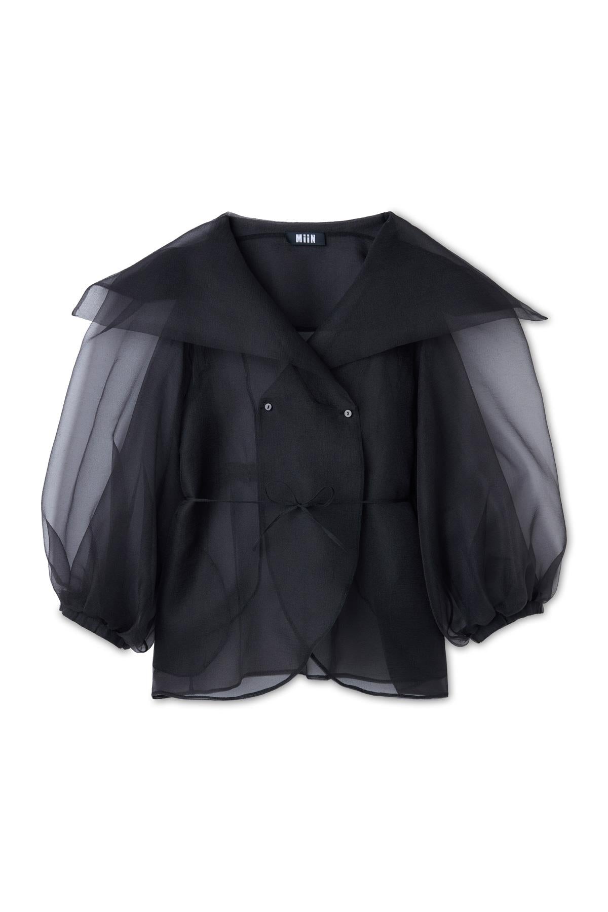 GÖLGEYE DEĞEN CEKET