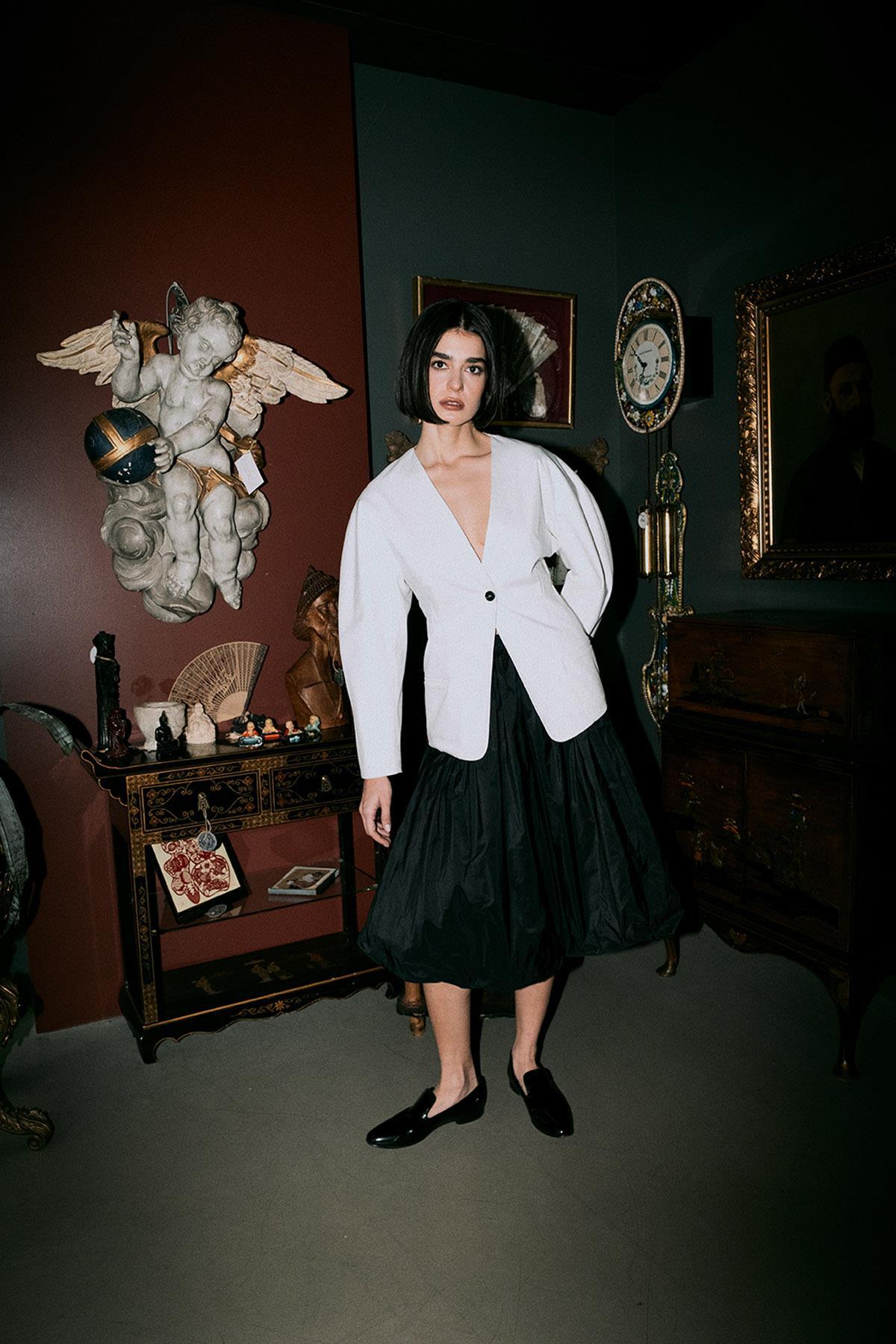 BEYAZ JAPONE KOLLU POPLİN KUMAŞ CEKET - MiiN