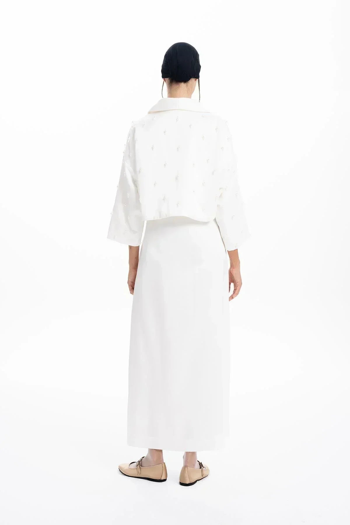 WHITE HAND EMBROIDERED BEADED CROP JACKET