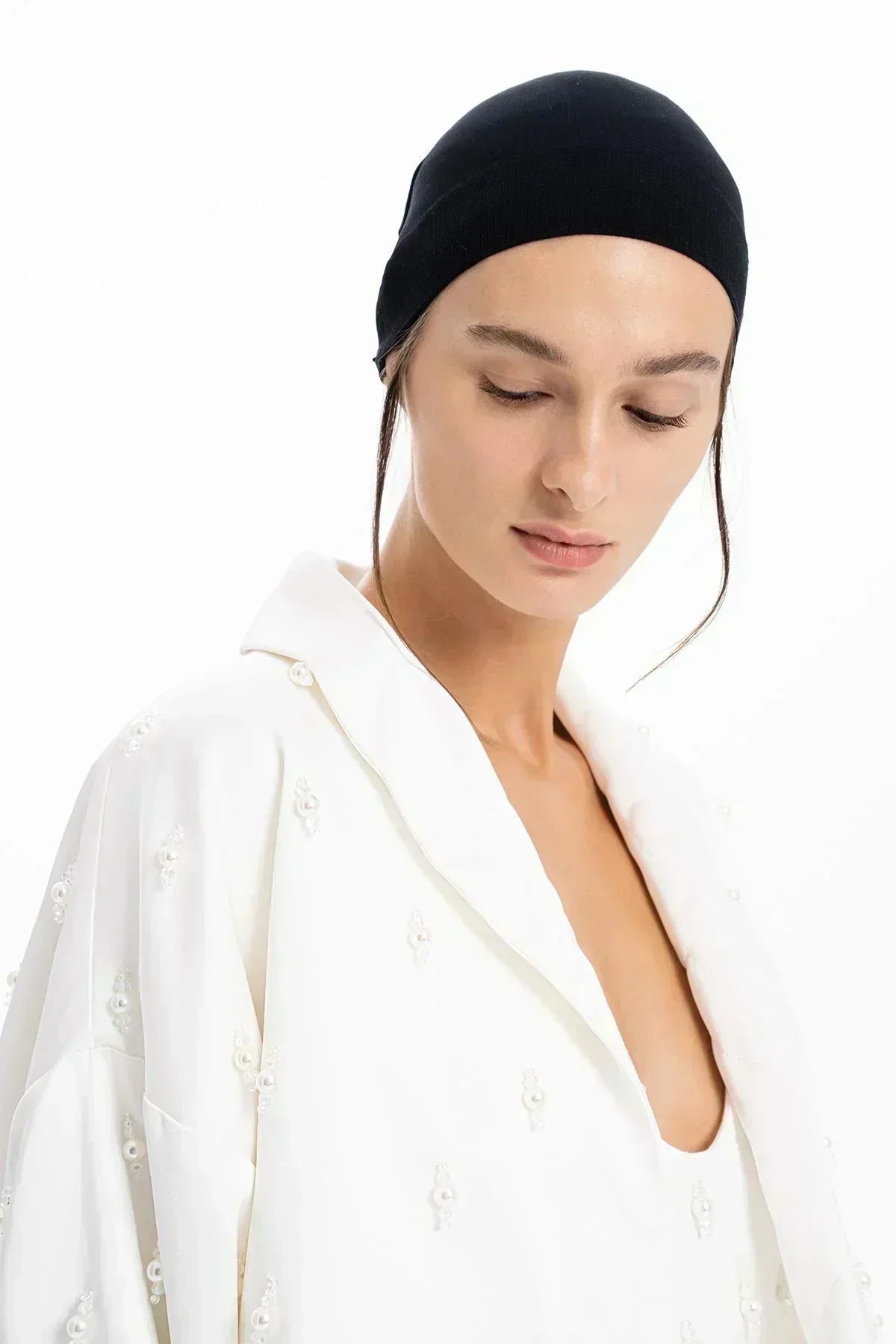 WHITE HAND EMBROIDERED BEADED CROP JACKET