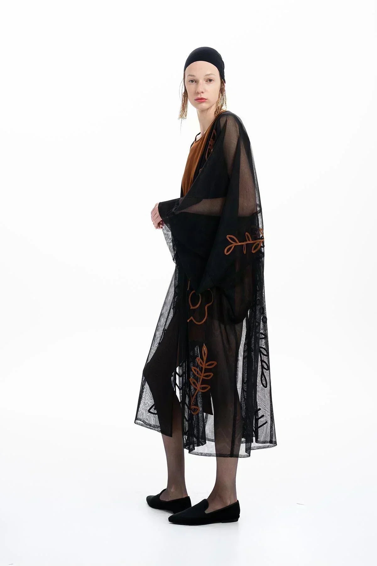 BLACK FLOWER HAND EMBROIDERED TRANSPARENT TULLE LONG CAPE
