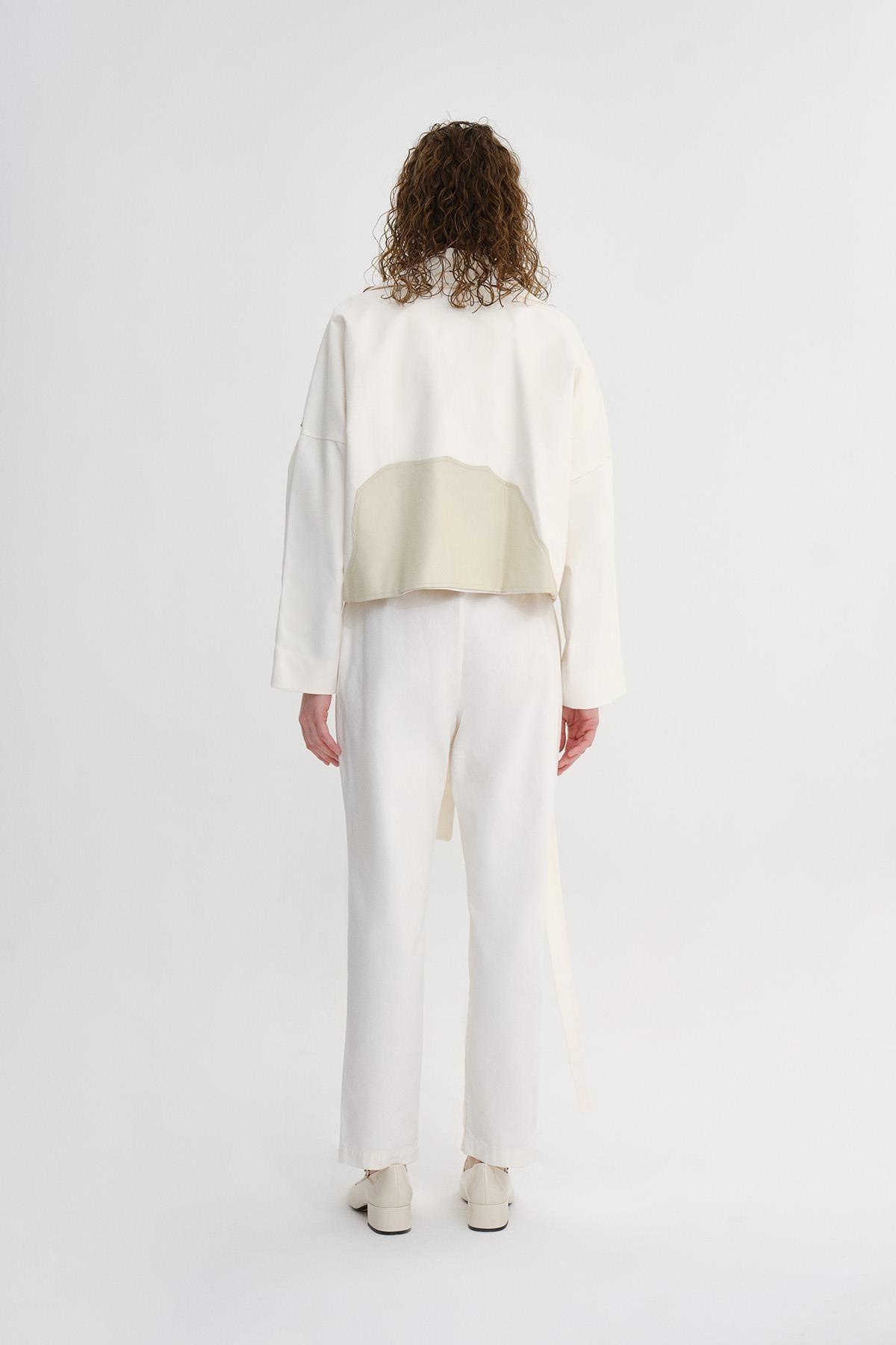 EKRU DERİ DETAYLI OVERSIZE KISA CEKET - MİİN