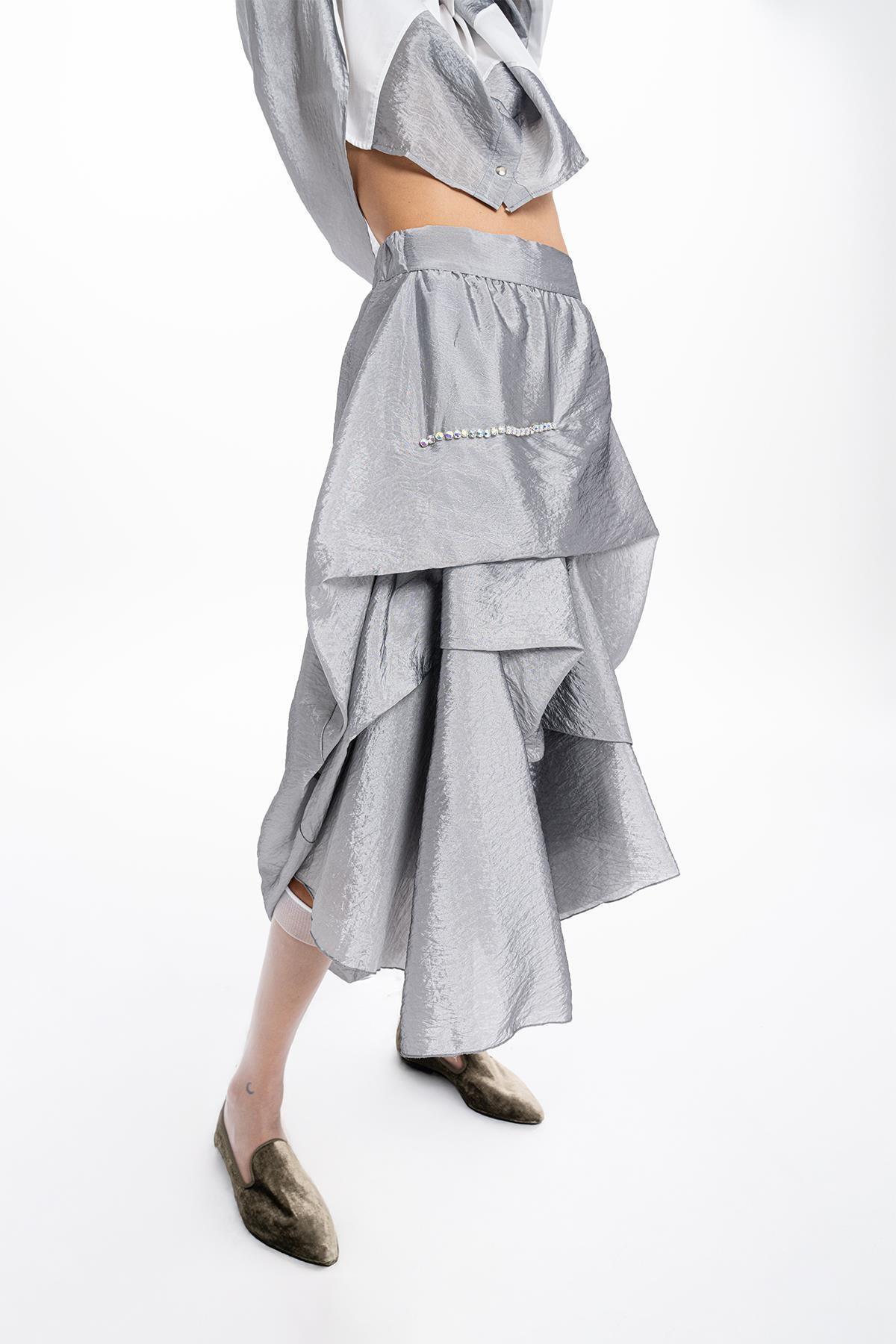 GRAY TAFFETA LAYERED HAND EMBROIDERED BEADED MIDI SKIRT
