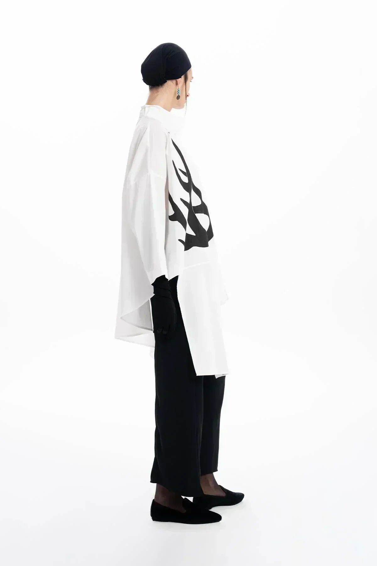 WHITE DEER ANTLER PATTERNED OVERSIZE ASYMMETRIC CUT SHIRT