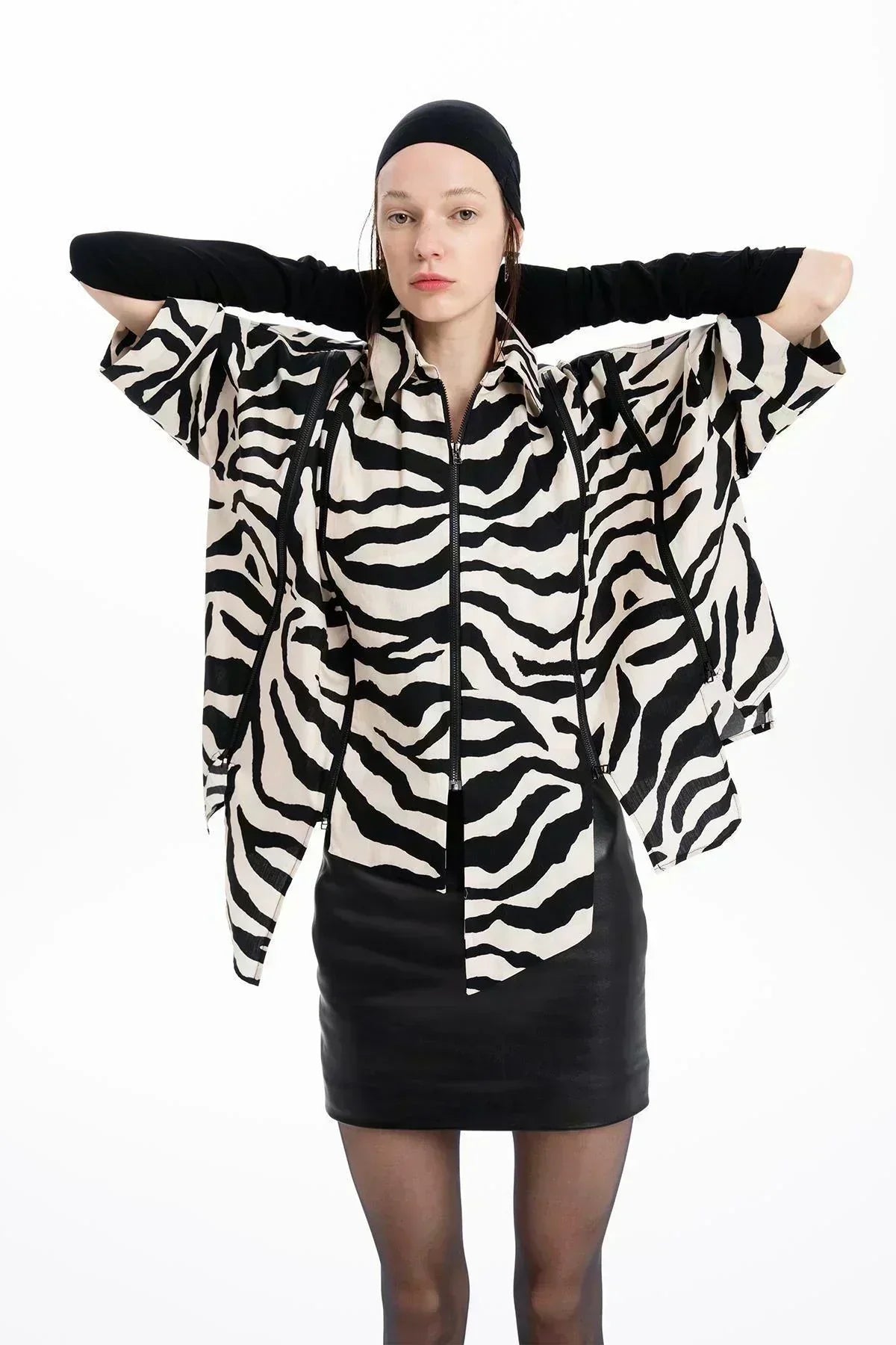 BLACK BEIGE ZEBRA PATTERNED ZIPPERED ASYMMETRIC CUT SHIRT