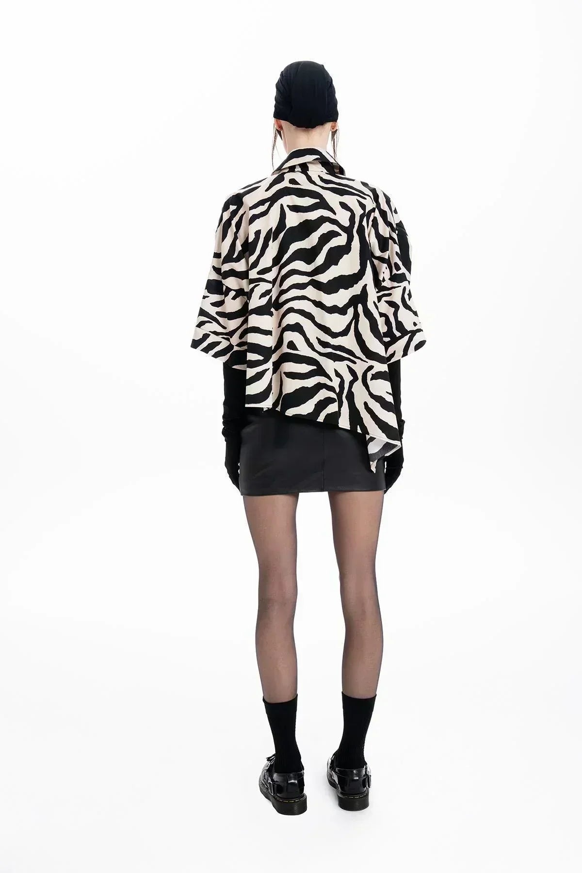 BLACK BEIGE ZEBRA PATTERNED ZIPPERED ASYMMETRIC CUT SHIRT