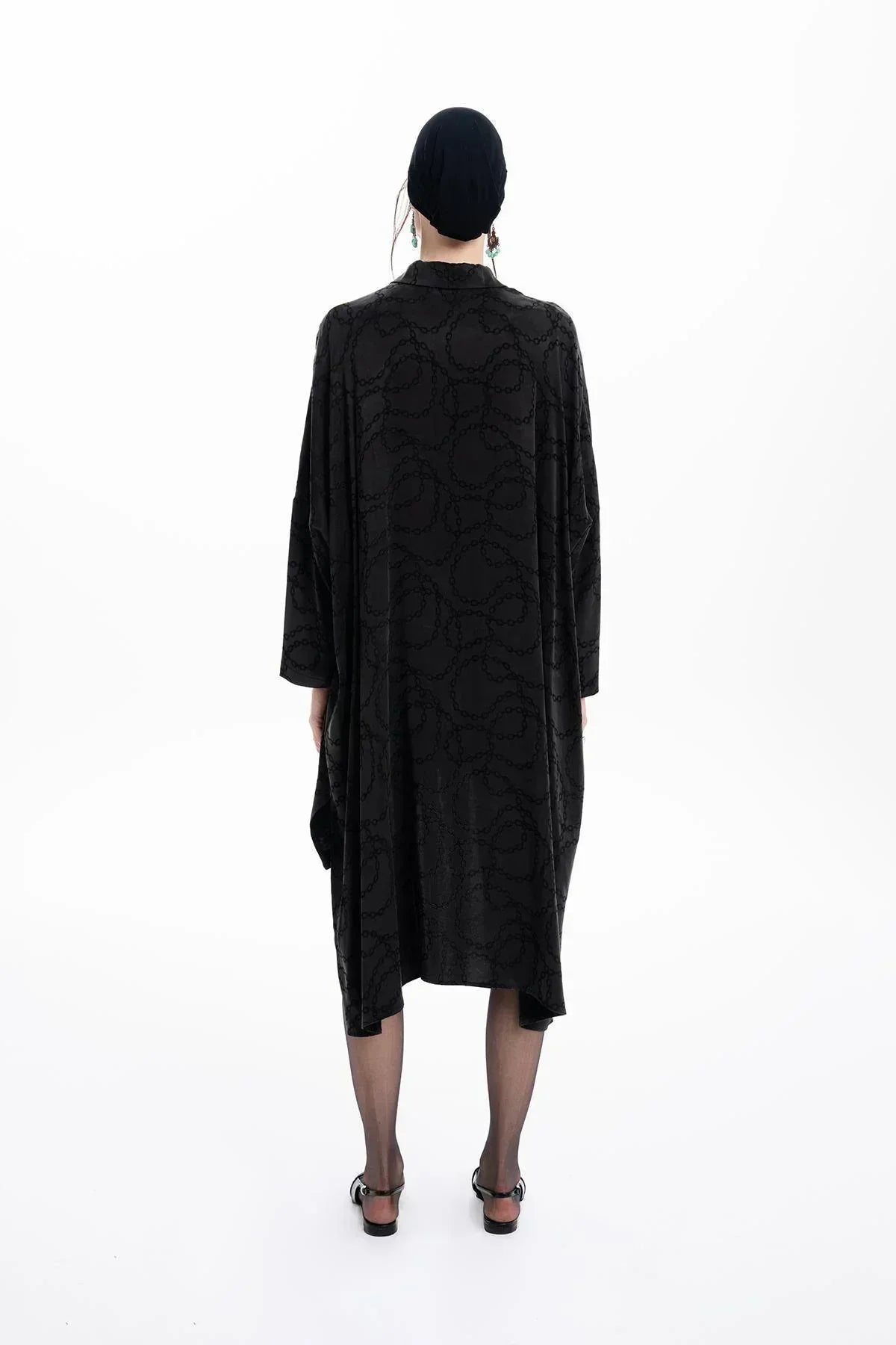 BLACK CHAIN PATTERNED ASYMMETRIC CUT SHIRT