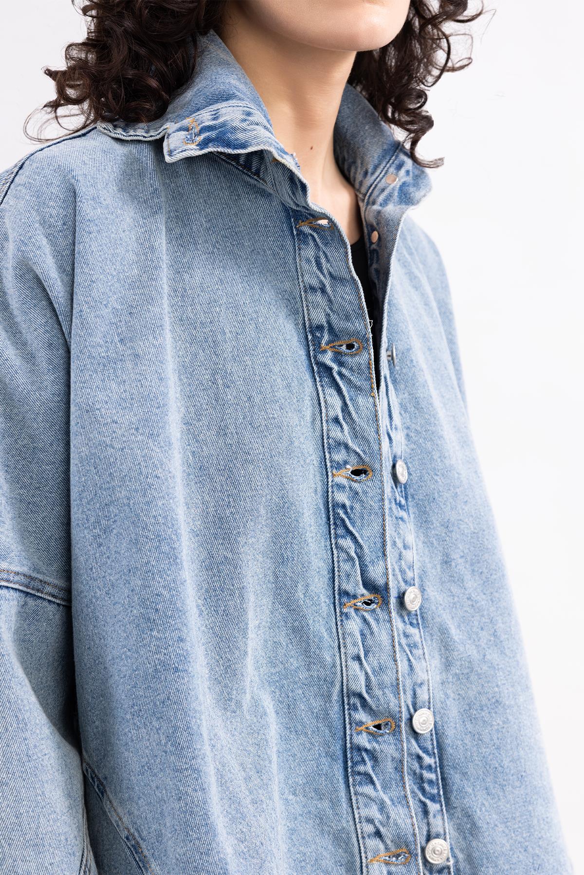 SNOW WASHED LONG SLEEVE BELT DENIM SHIRT