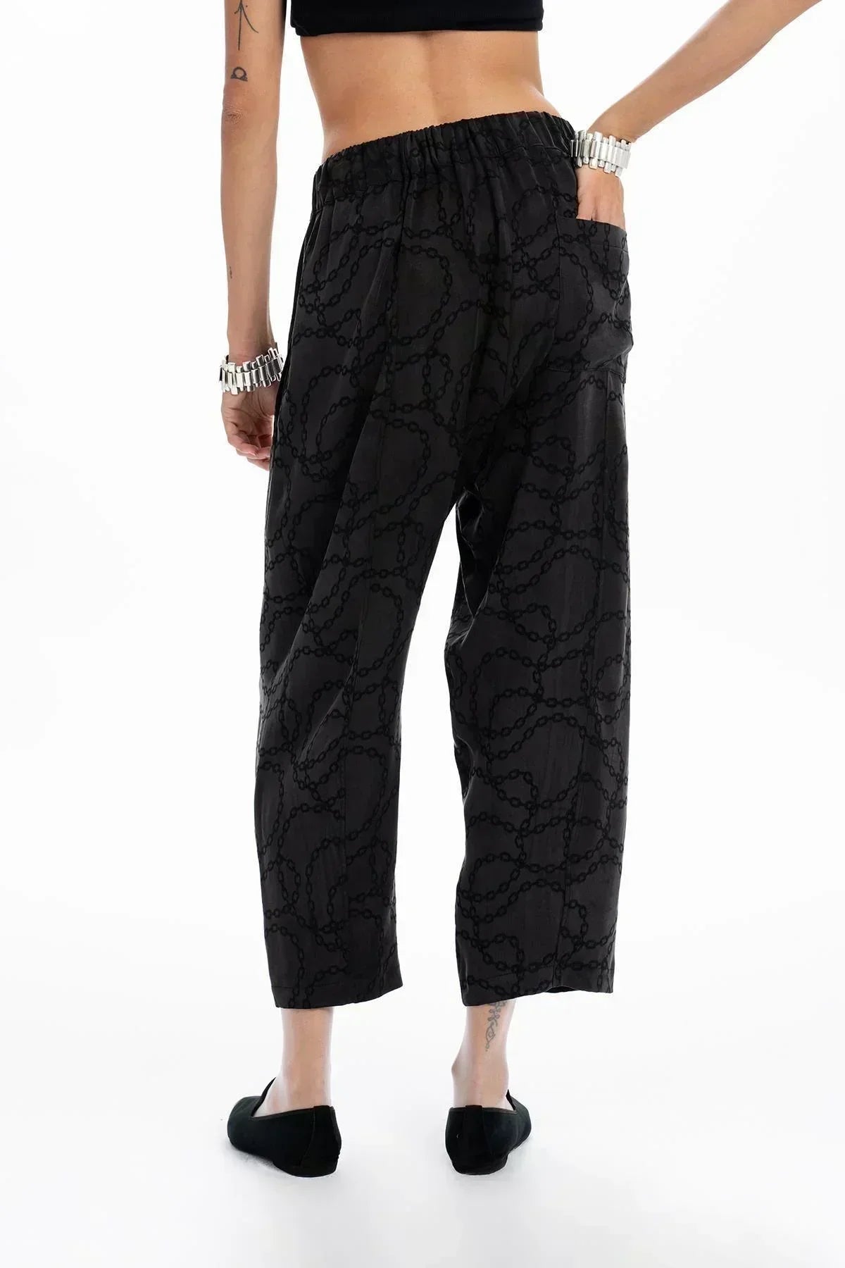 SİYAH ZİNCİR DESENLİ BOL PAÇA PANTOLON