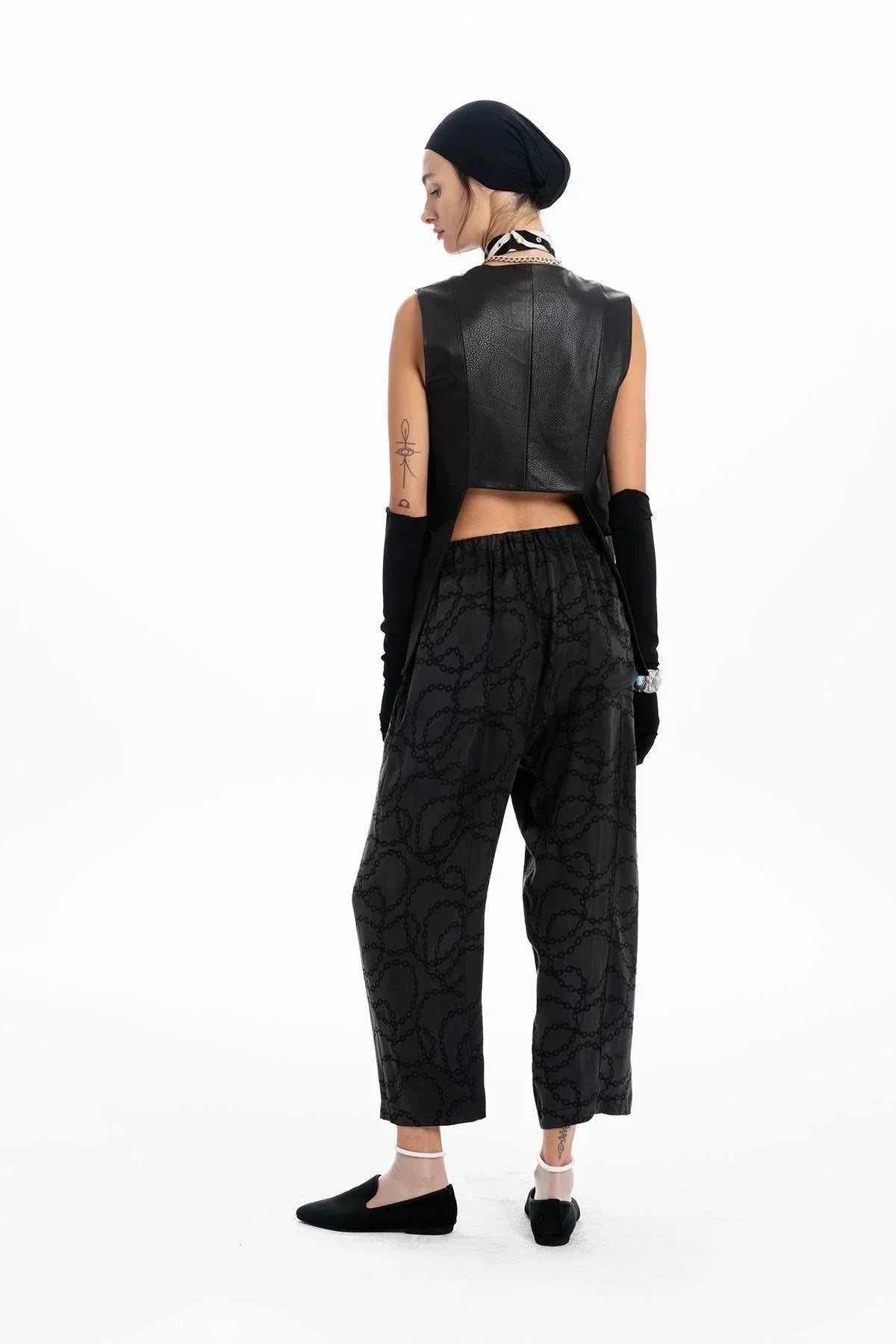 SİYAH ZİNCİR DESENLİ BOL PAÇA PANTOLON - MiiN