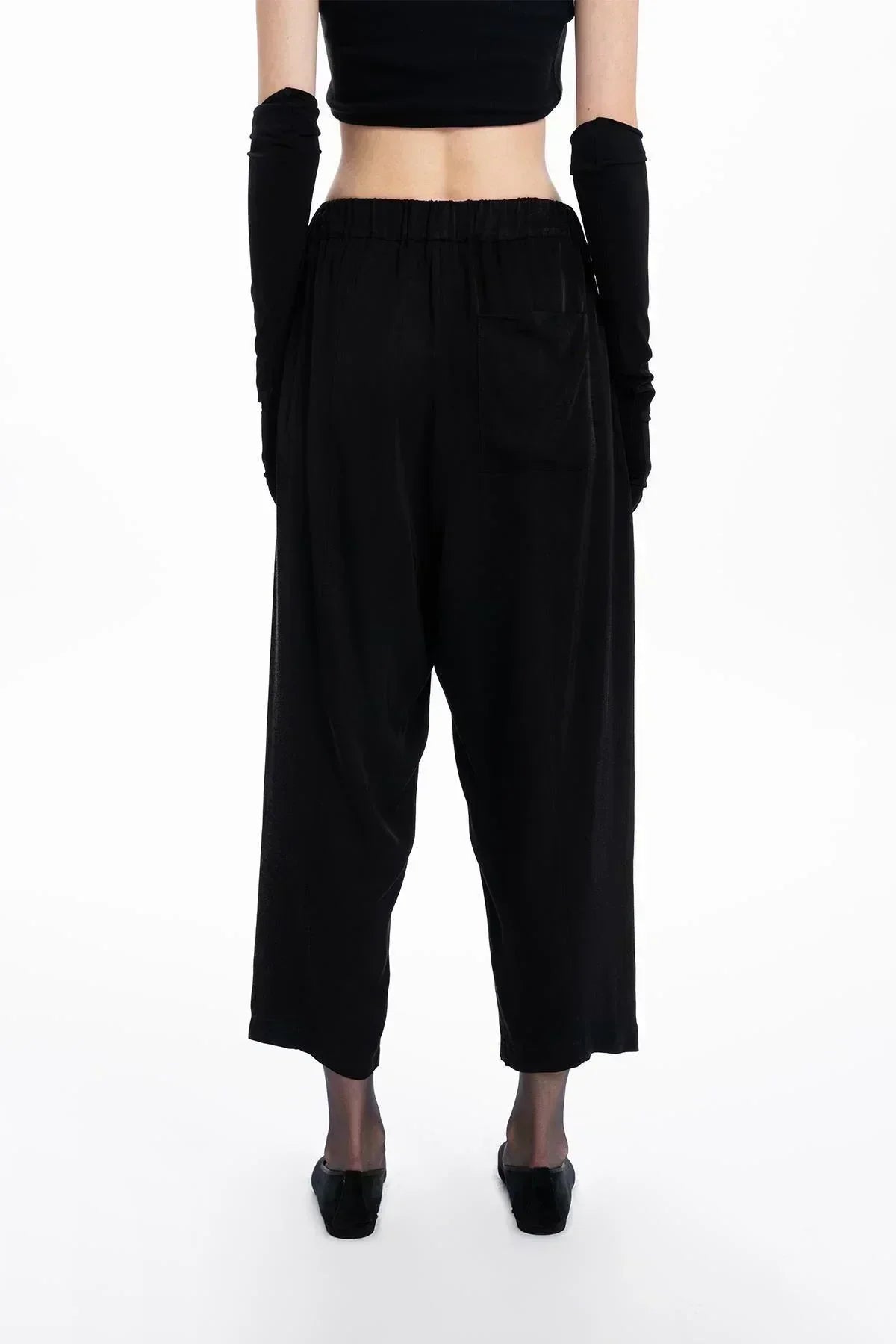 SİYAH SATEN BOL PAÇA PANTOLON