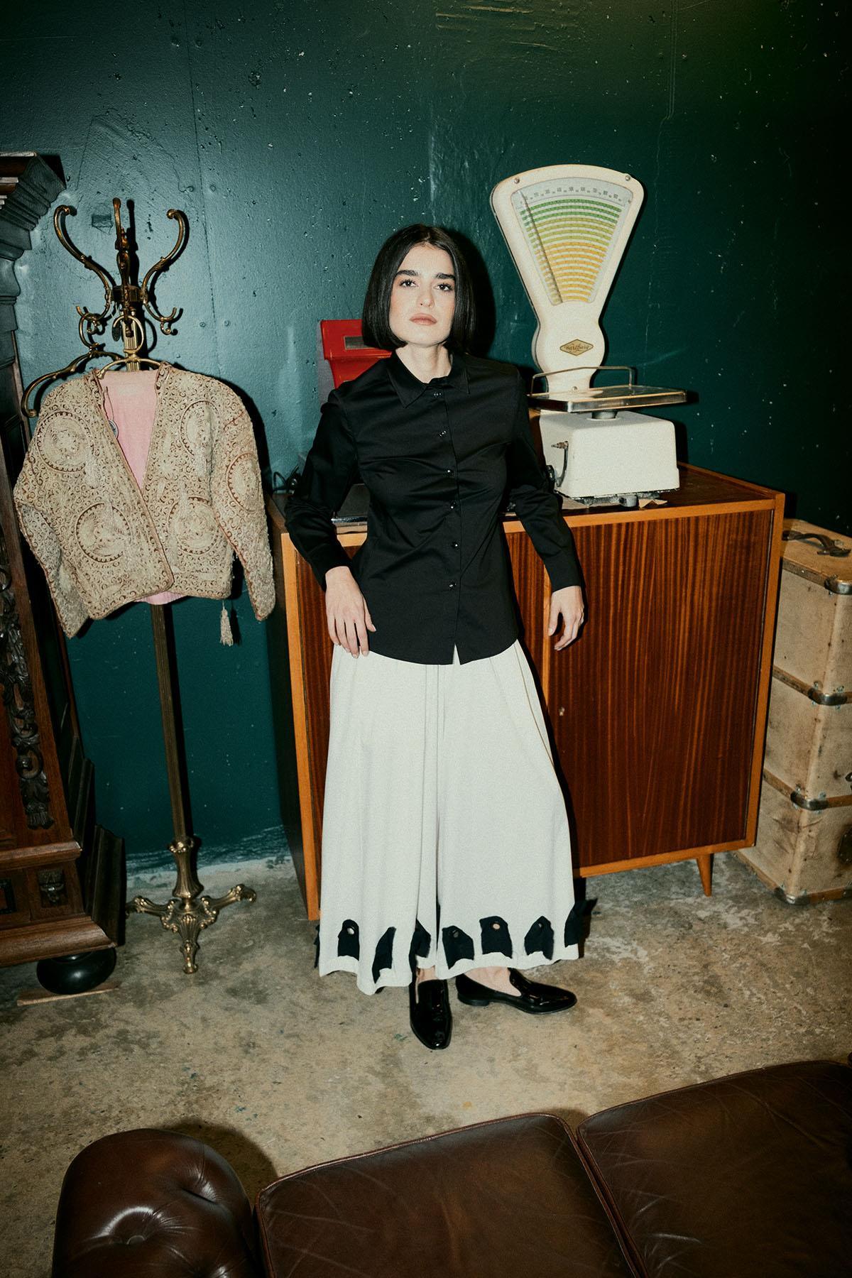 WHITE POPLIN DESIGN WIDE LEG TROUSERS