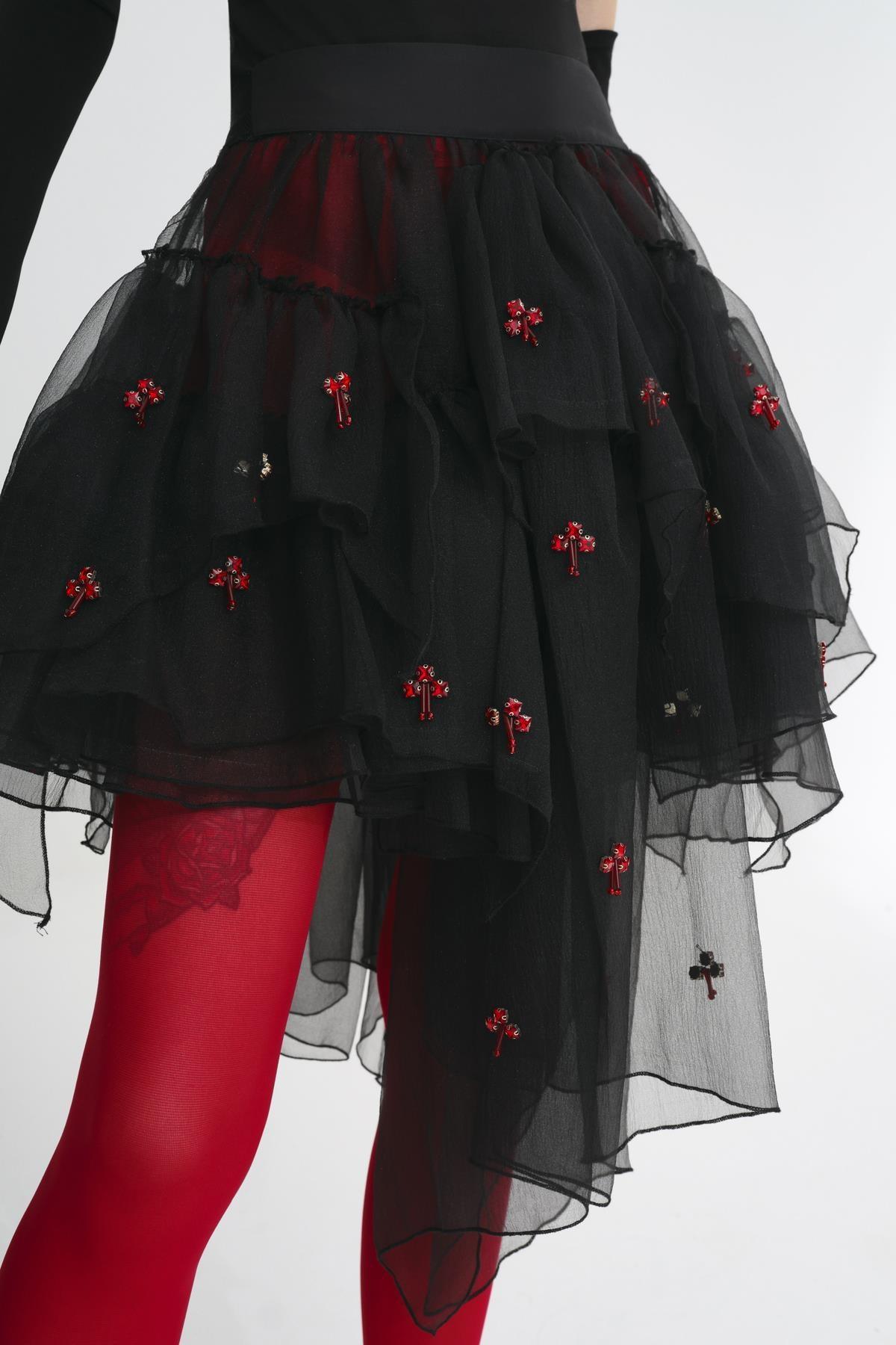 SİYAH KIRMIZI TAŞ İŞLEMELİ VOLANLI MİNİ TÜL ETEK - MiiN