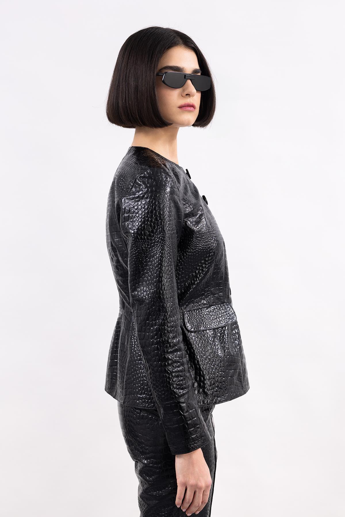 SİYAH ÖNDEN DÜĞMELİ DERİ CEKET - MiiN