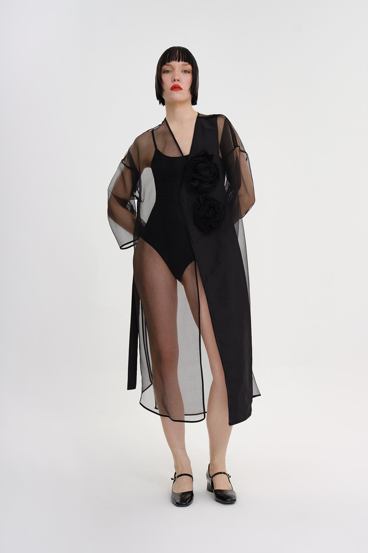 SİYAH ORGANZE GÜL APLİKELİ TRANSPARAN MİDİ BOY KAP - MiiN