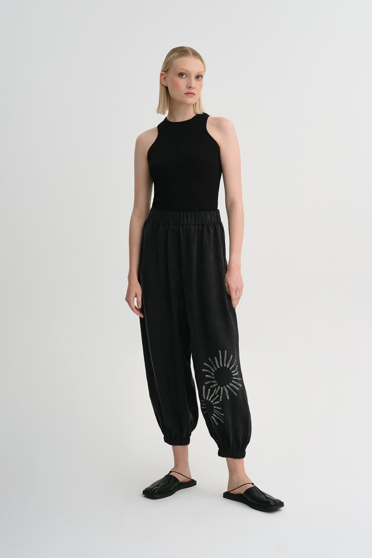 SİYAH TENSEL PAÇASI EL BOYAMASI JOGGER PANTOLON - MİİN
