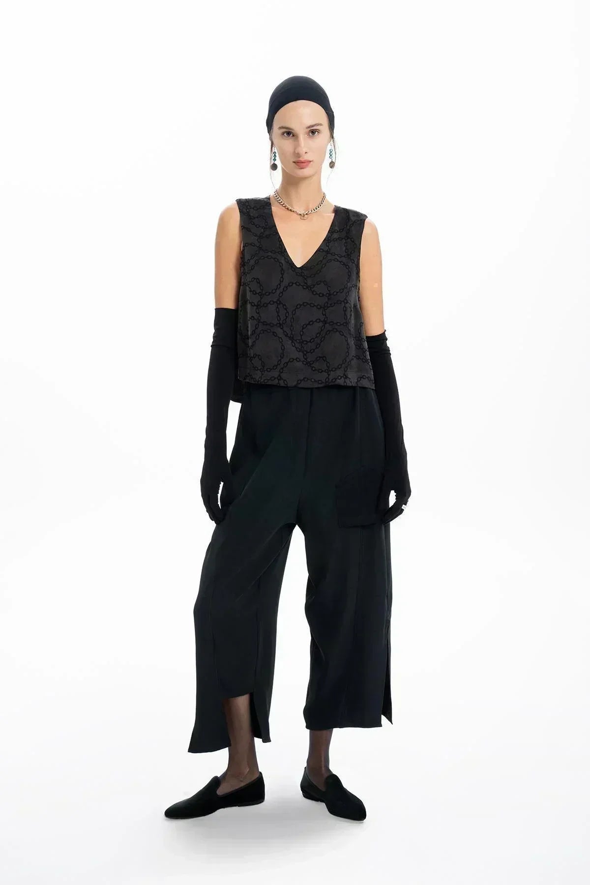 BLACK SLITTLE DETAILED WIDE LEG TROUSERS