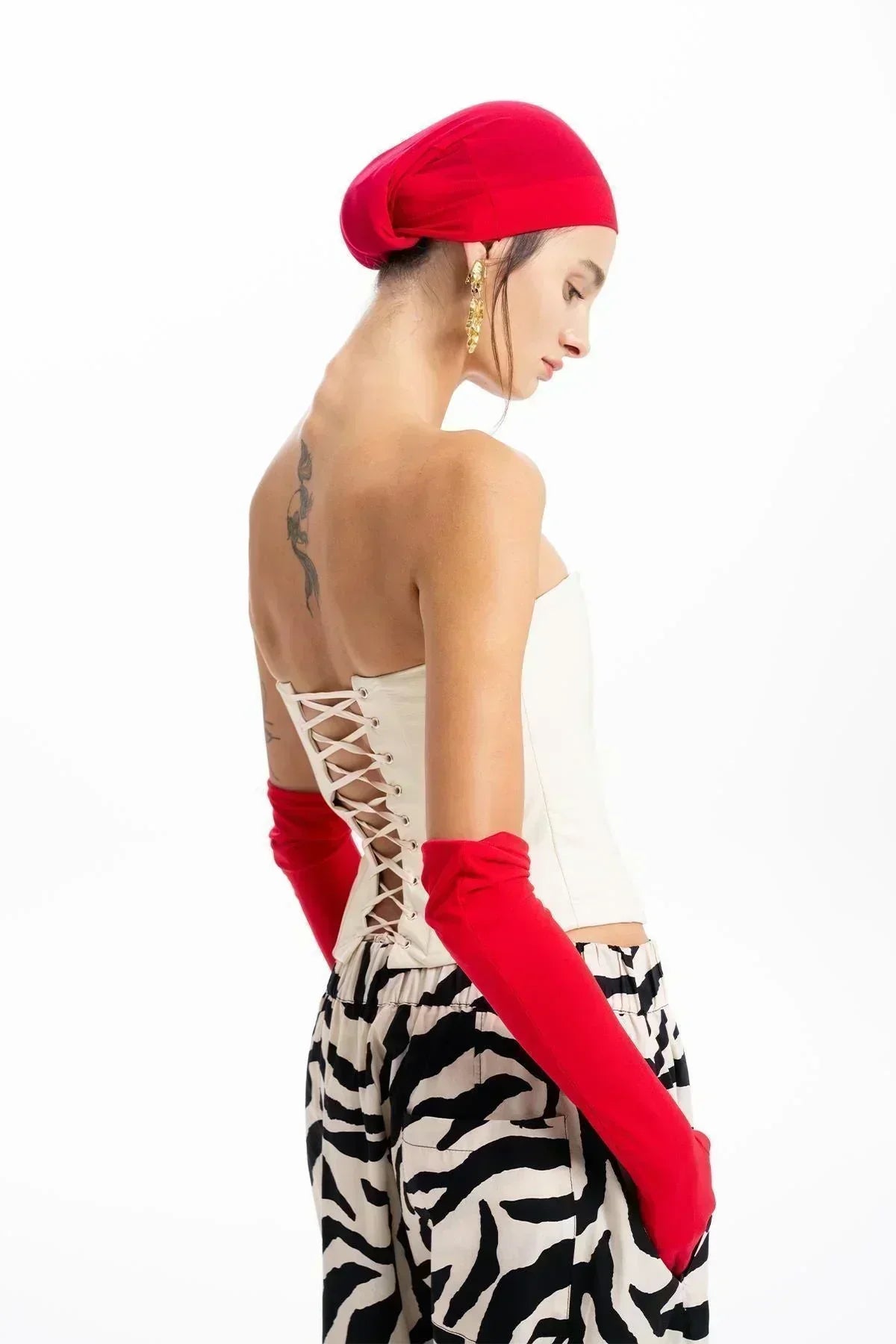 EKRU DERİ KORSAJLI BÜSTİYER