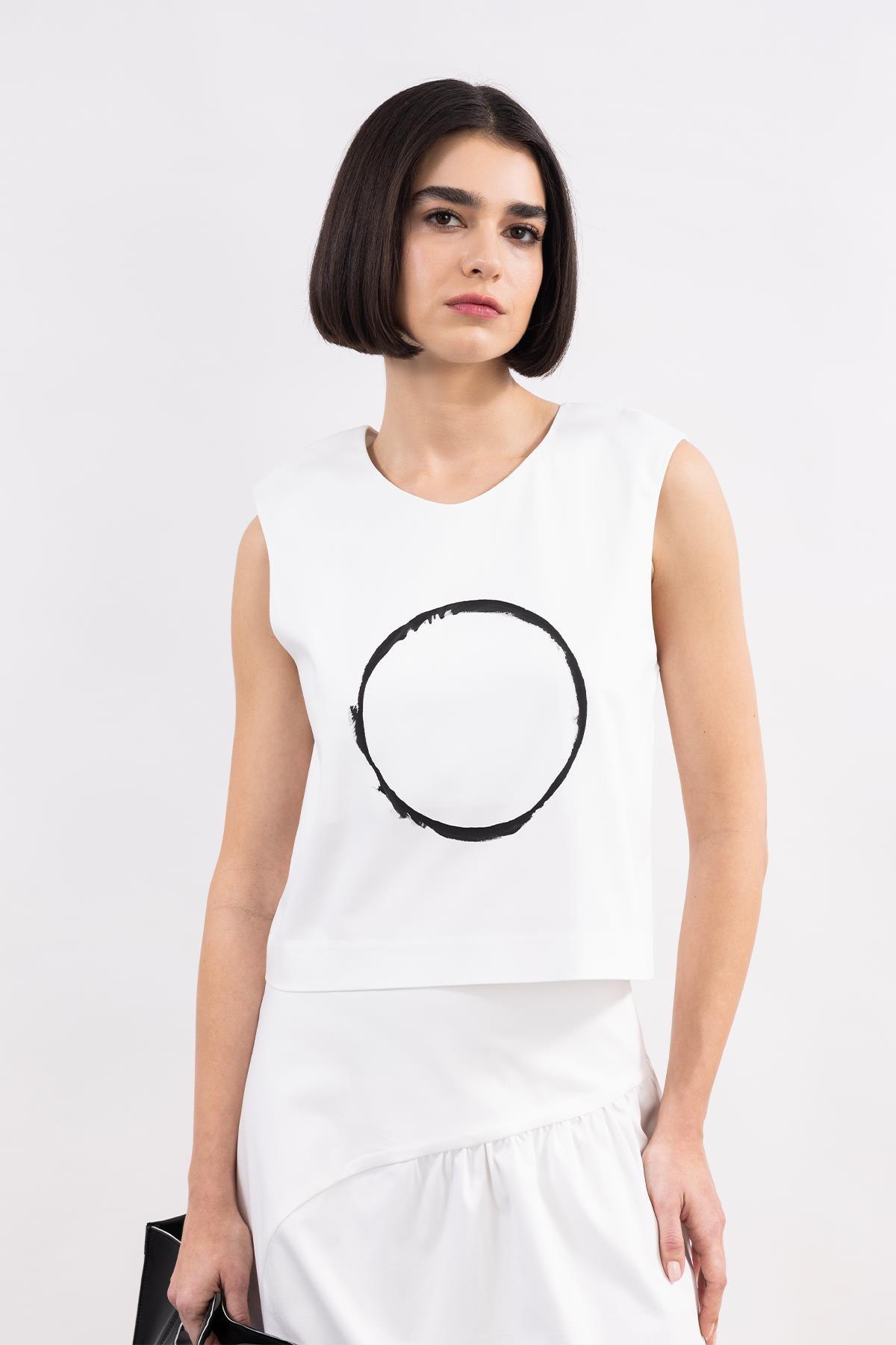 WHITE SLEEVELESS CIRCLE FRONT HAND PAINTED SATIN TOP