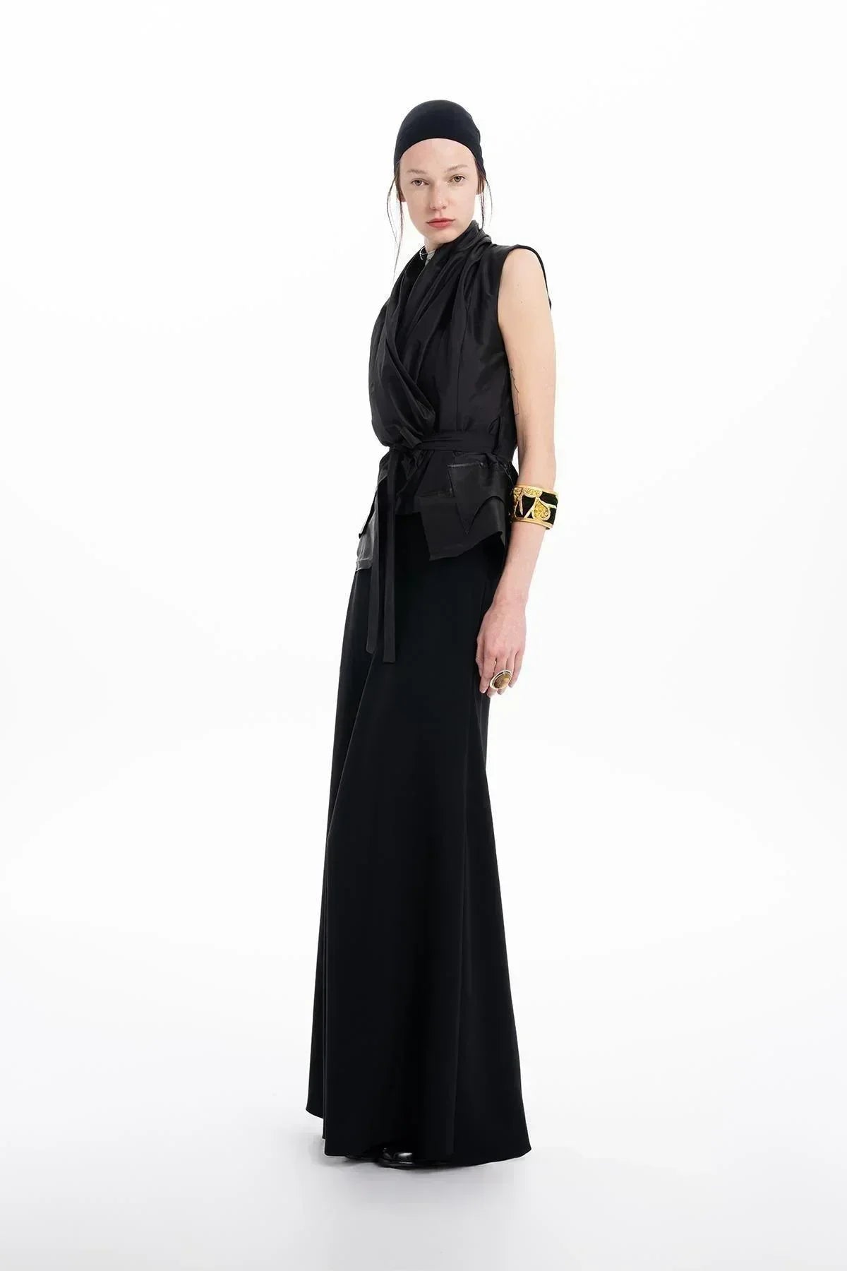 BLACK LEATHER DETAILED BELTED TAFFETA VEST