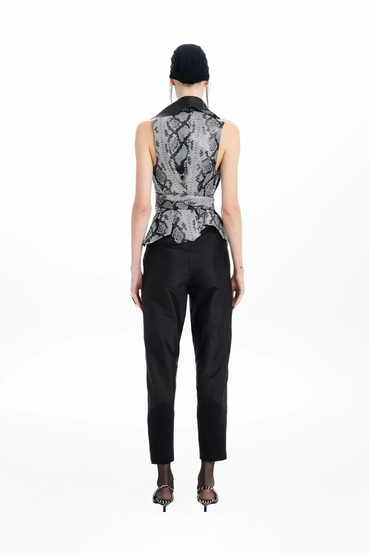 SİYAH PİTON BASKILI DERİ BAĞLAMALI YELEK - MiiN