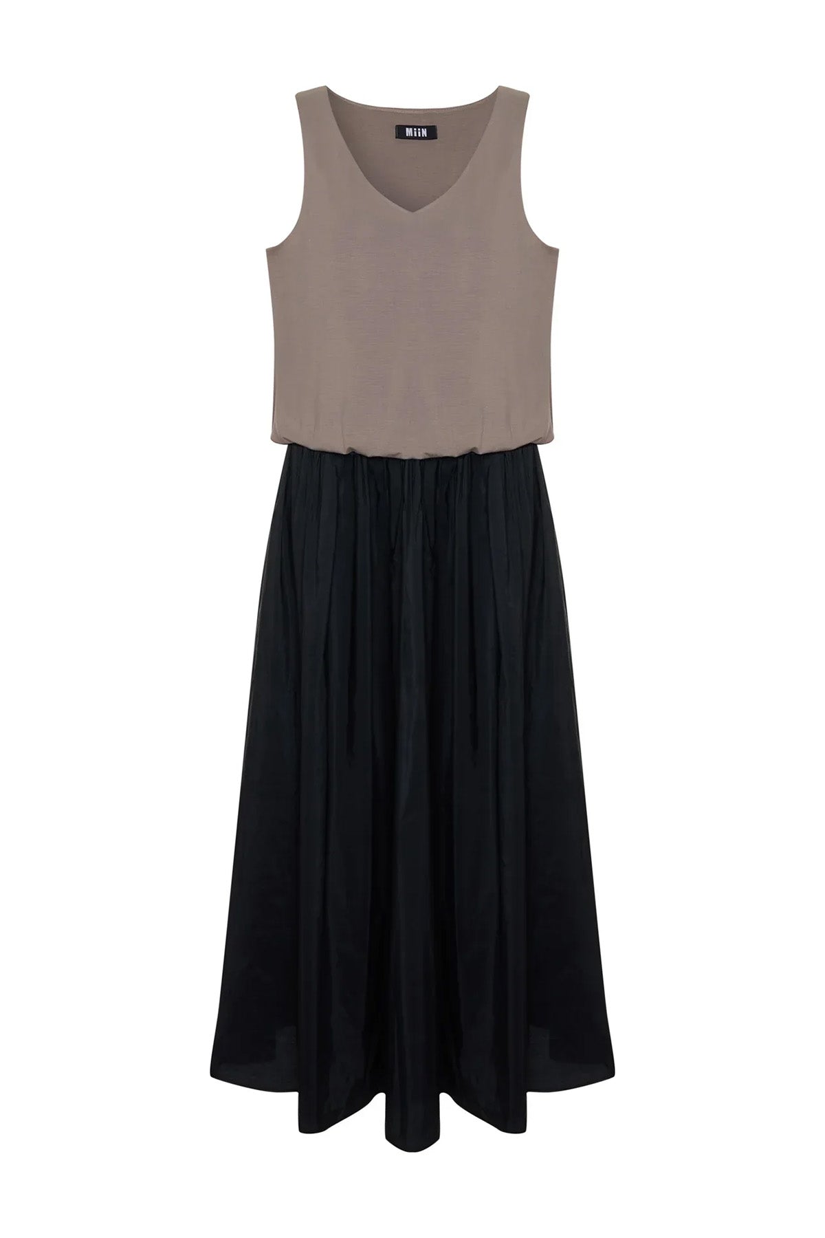 ADI KONMAMIŞ DRESS