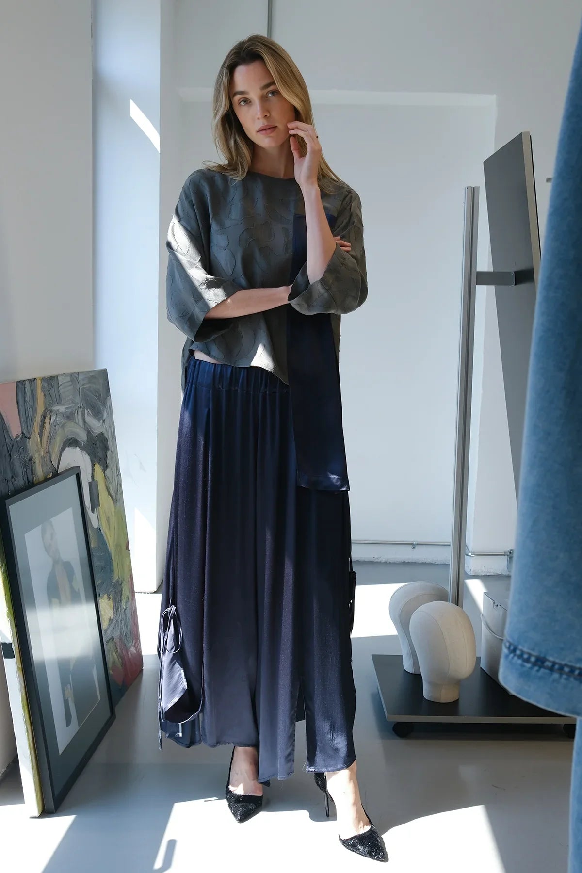 SÜKÛTUN FORMU BLOUSE