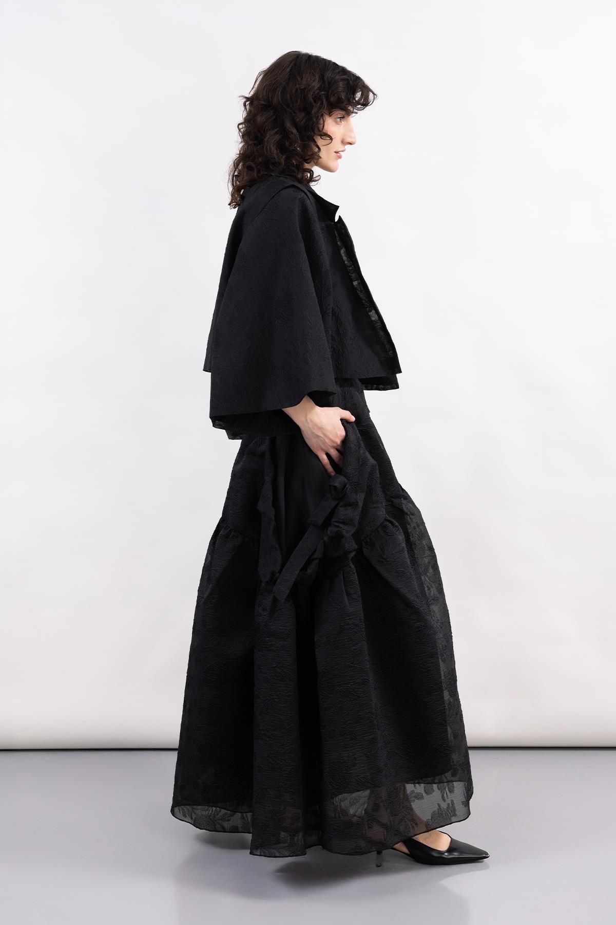 BLACK JACQUARD PATTERNED FOLDED LONG SKIRT