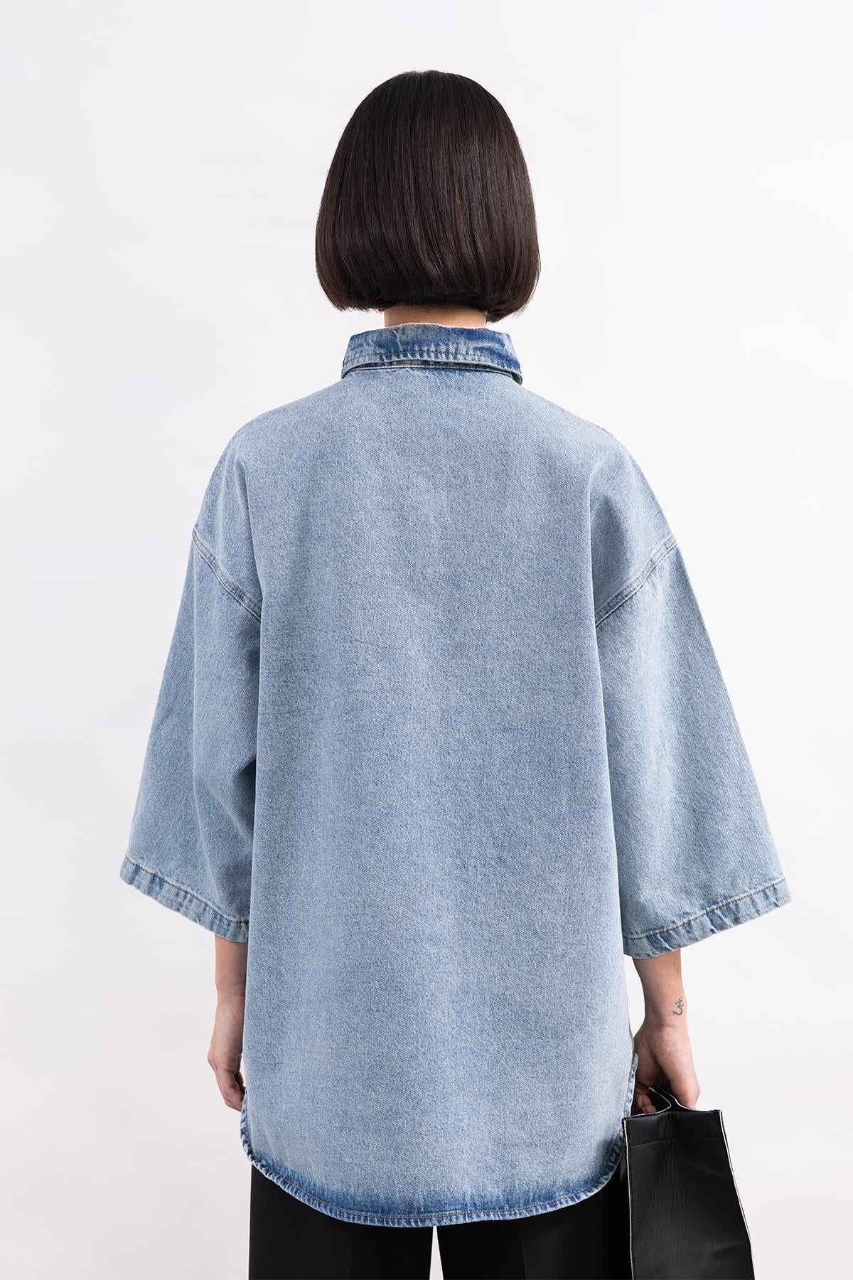 SNOW WASHED THREE QUARTER SLEEVE DENIM SHIRT