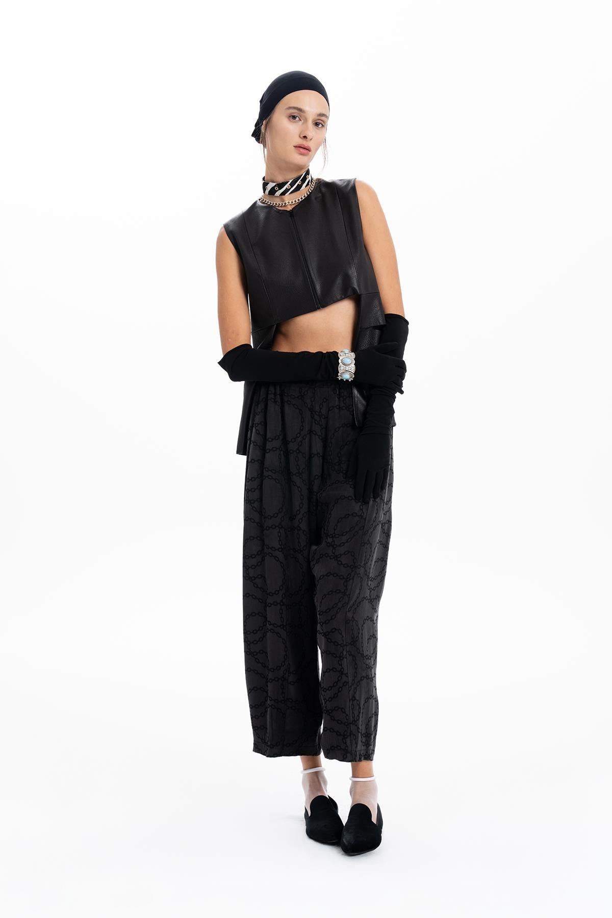 BLACK CHAIN PATTERNED WIDE LEG TROUSERS