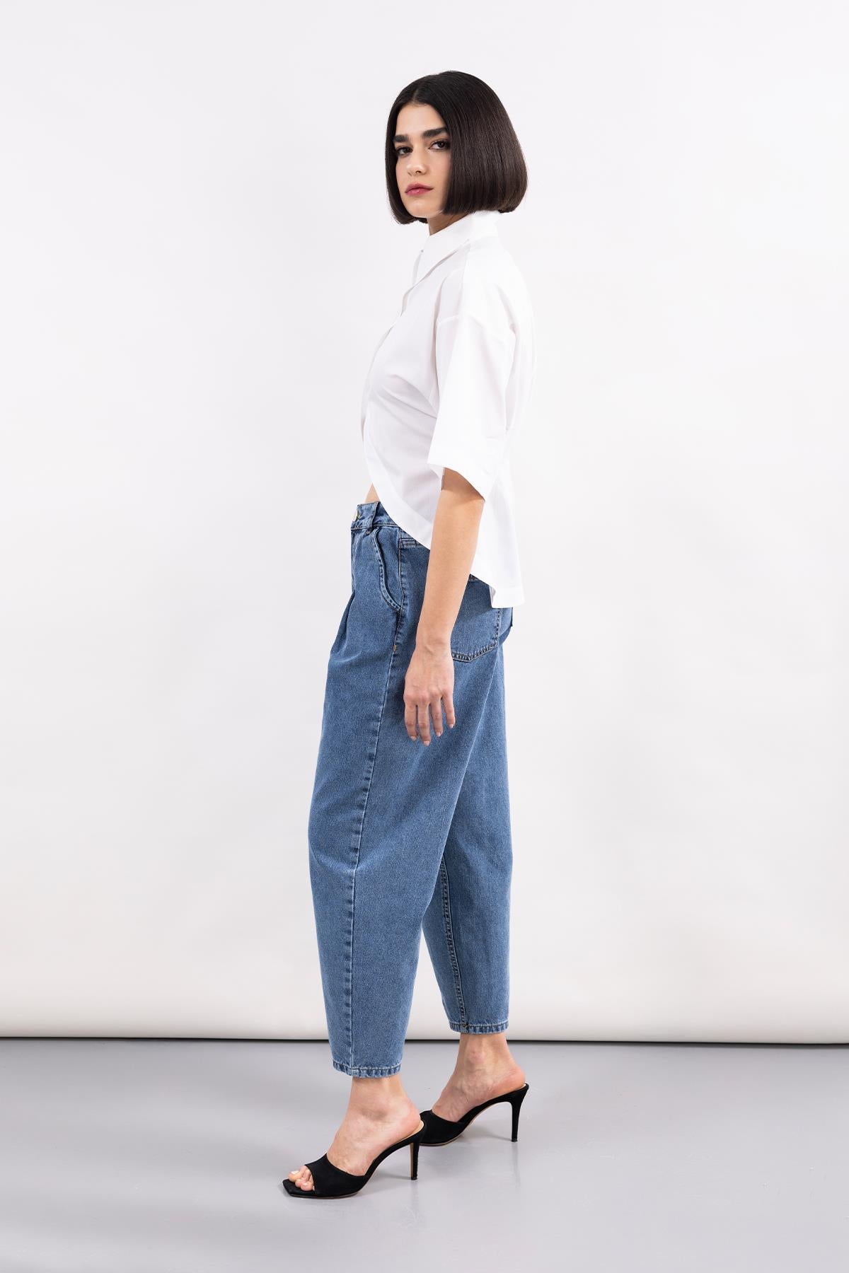 BLUE DENIM TROUSERS WITH POCKETS AND BIRD EYE DETAILED LEG