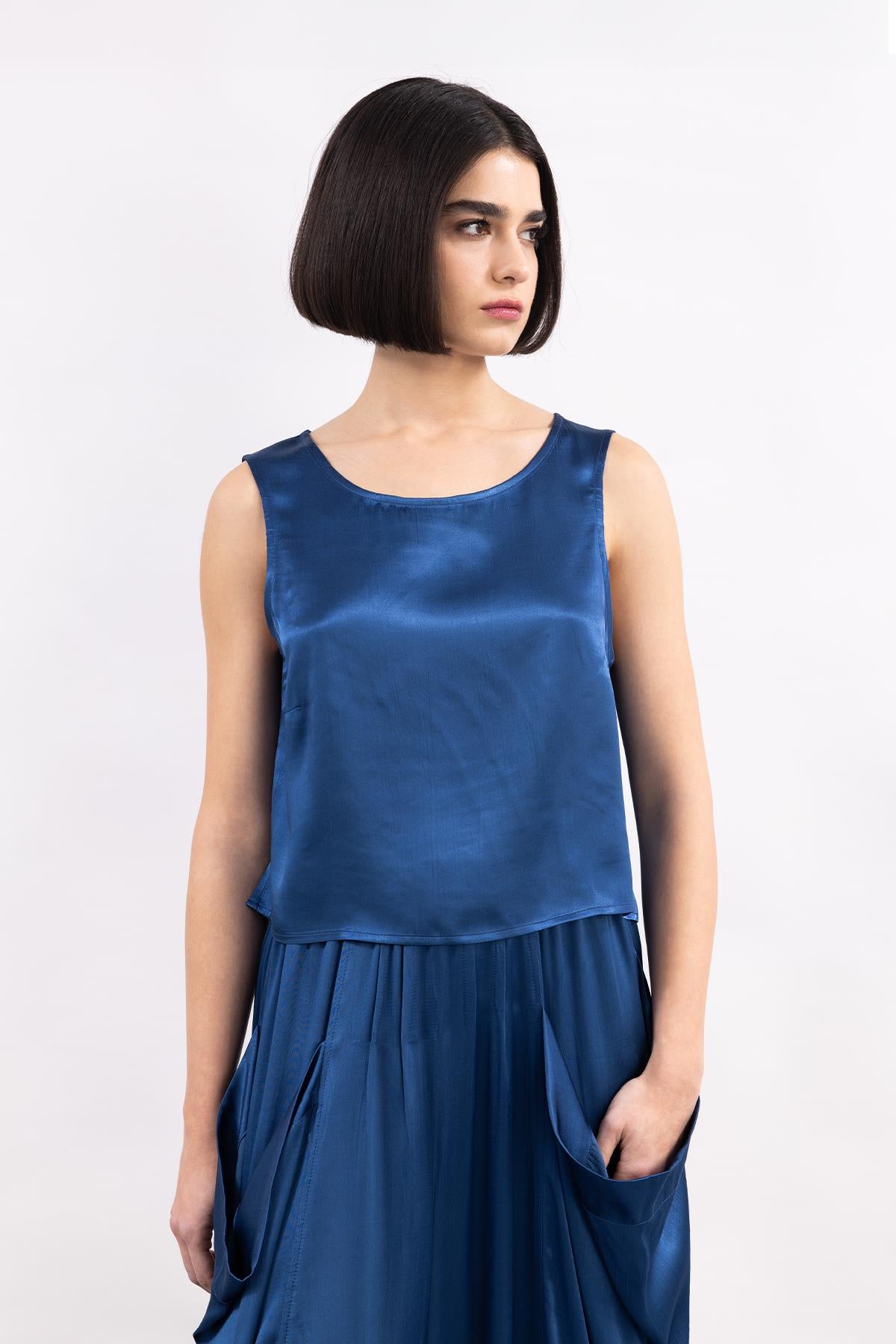 COBALT BLUE SLEEVELESS SWIVEL COLLAR SATIN TOP